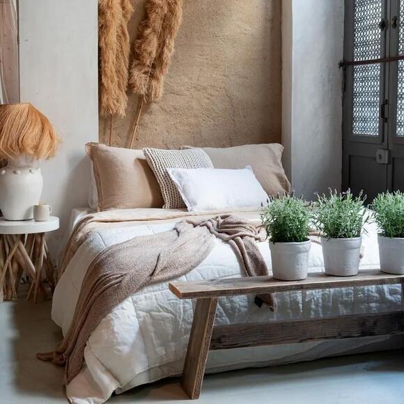 Product image 1 of Amy Sprei