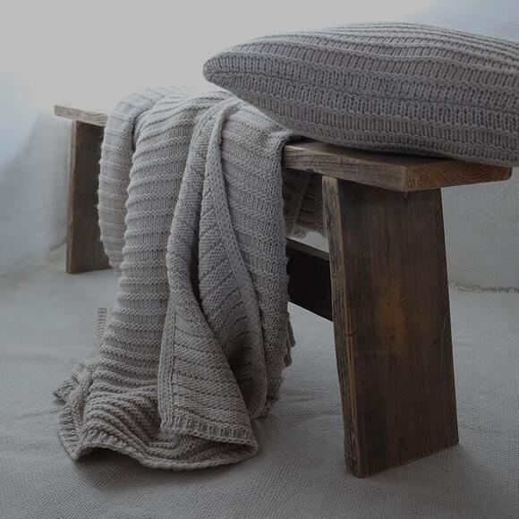Product image 1 of Bergen Plaid & Sierkussen