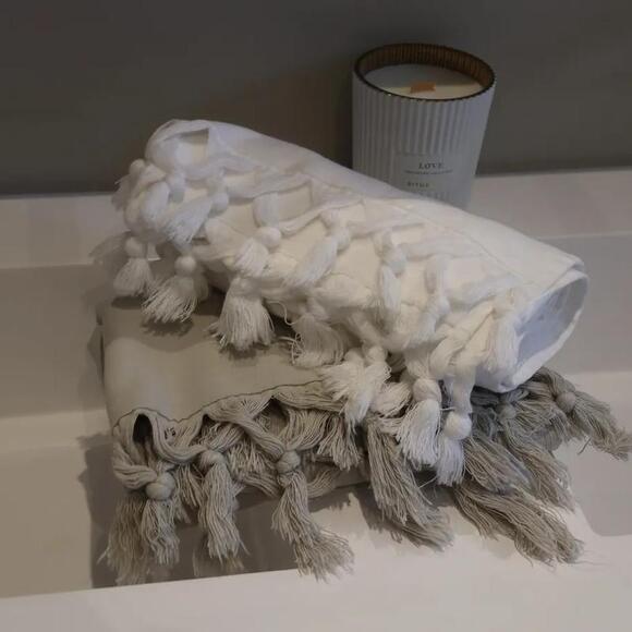 Product image 1 of Marseille Towel