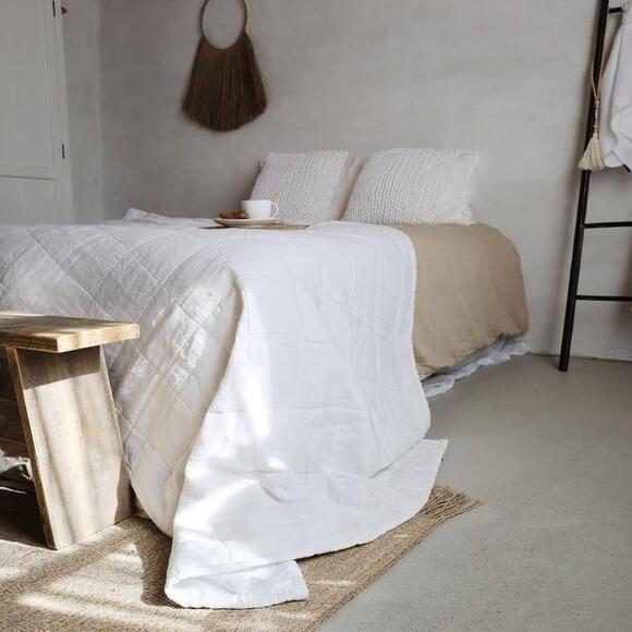 Product image 1 of Nice Bedspread